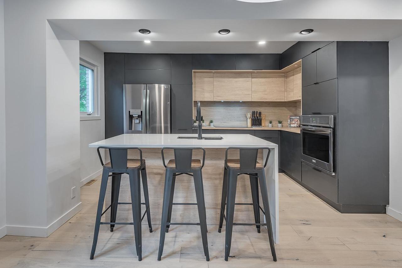 Free Parking Prime Location New Modern Condo Brossard Exterior photo